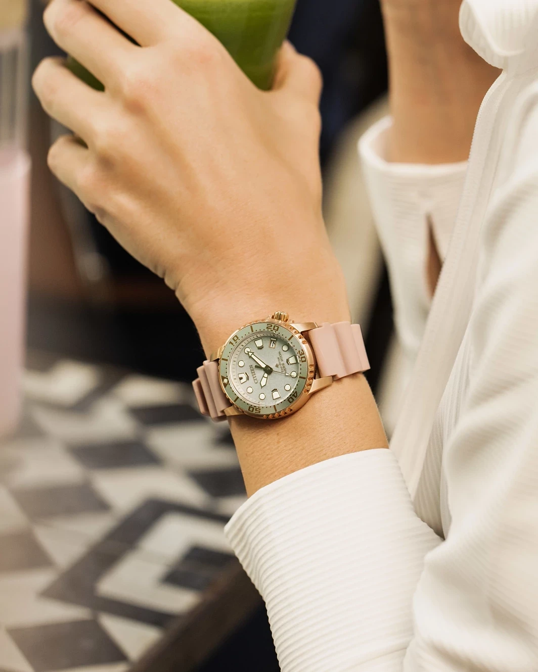 Promaster Dive Silver-Tone Dial Polyurethane Strap EO2023-00A